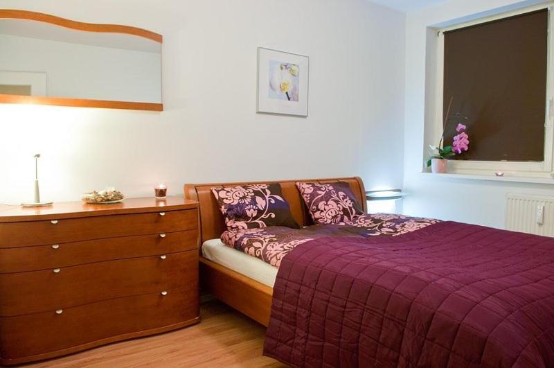 Wroclove Apartments Self Check-In วรอตซวาฟ ภายนอก รูปภาพ