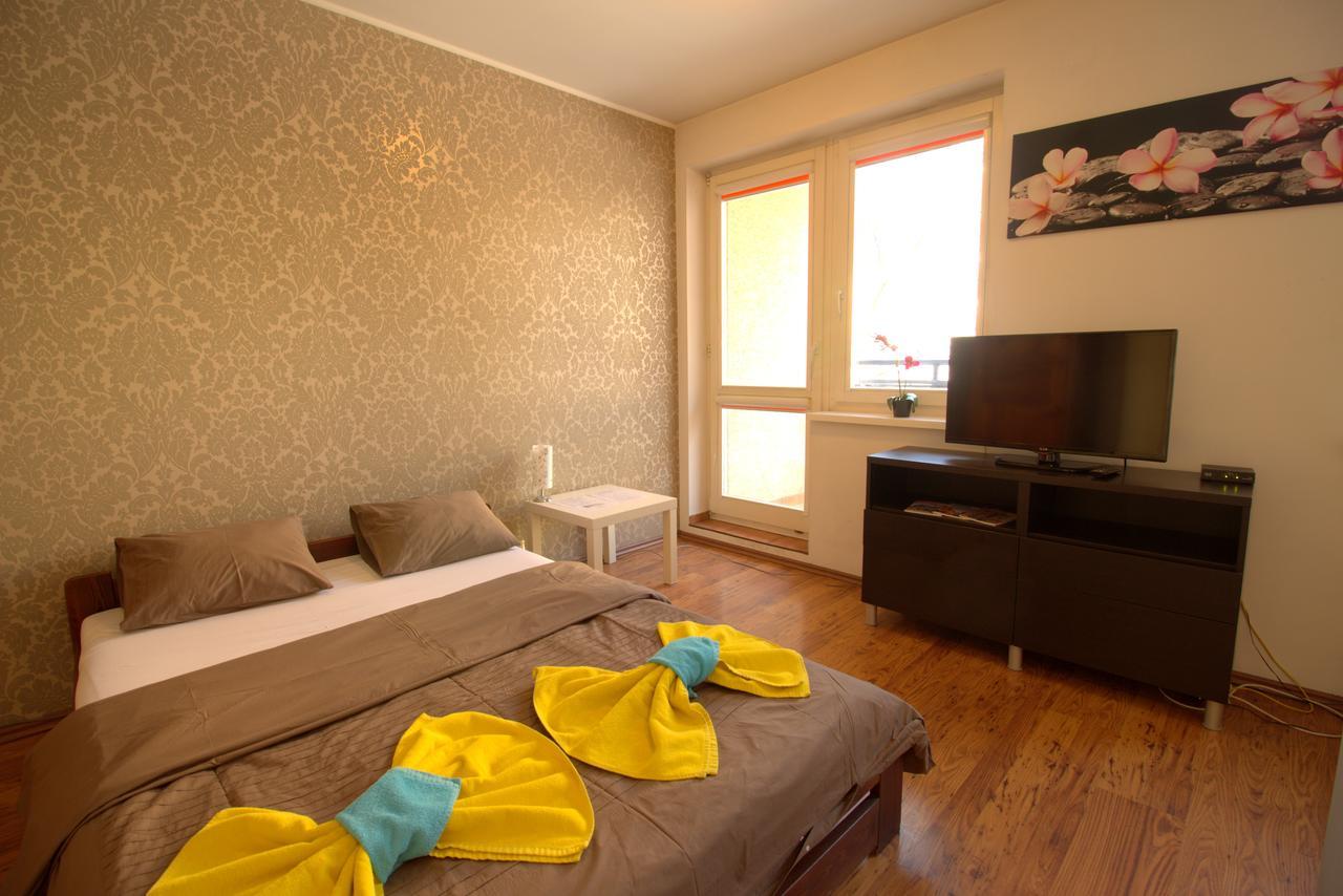 Wroclove Apartments Self Check-In วรอตซวาฟ ภายนอก รูปภาพ