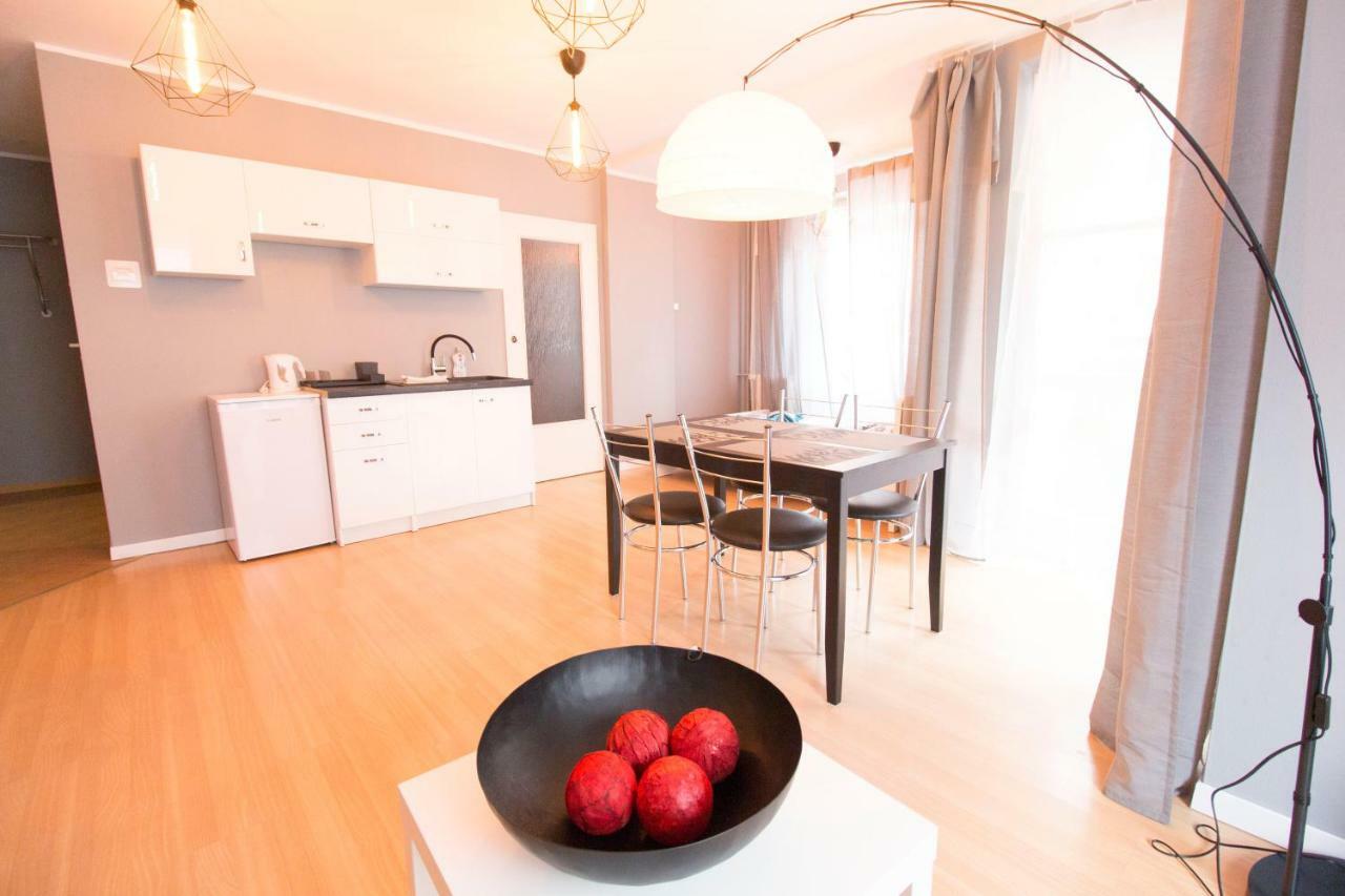 Wroclove Apartments Self Check-In วรอตซวาฟ ภายนอก รูปภาพ