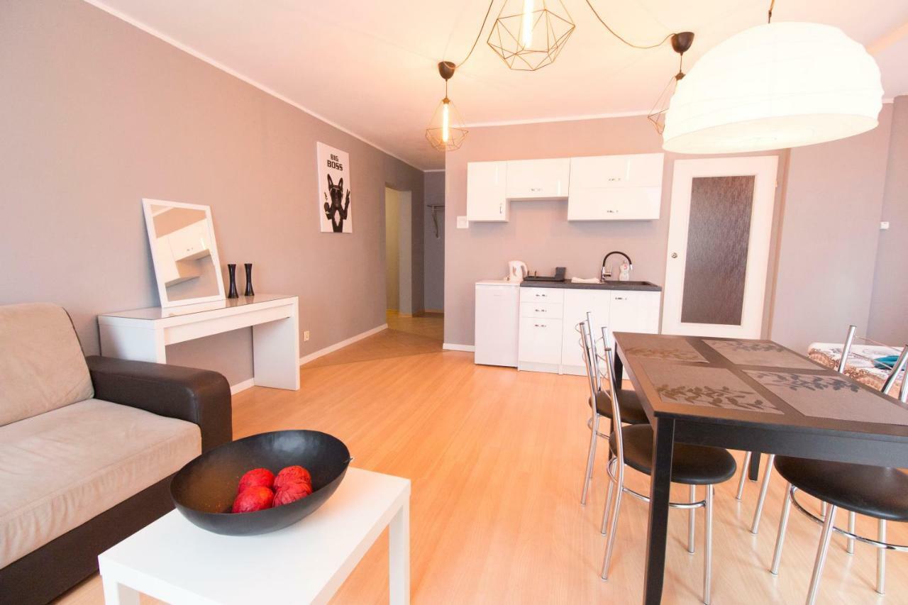 Wroclove Apartments Self Check-In วรอตซวาฟ ภายนอก รูปภาพ