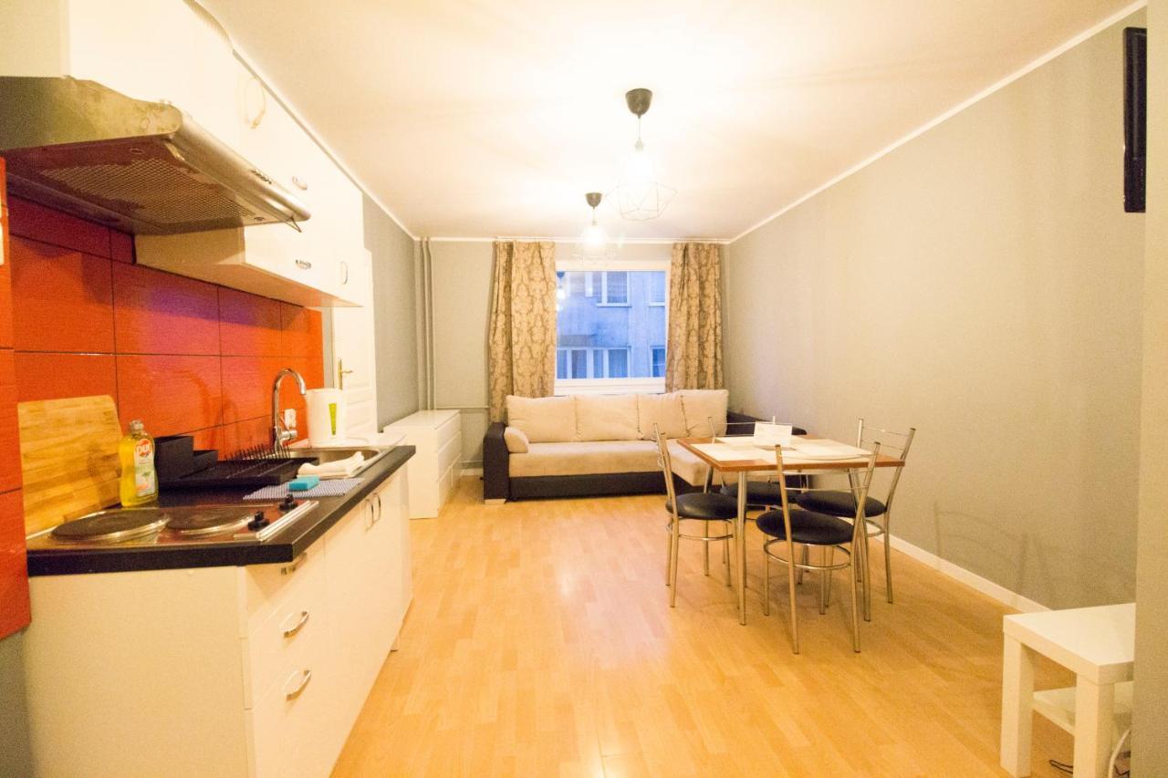 Wroclove Apartments Self Check-In วรอตซวาฟ ภายนอก รูปภาพ